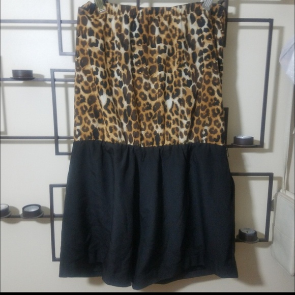 Express Cheetah Print Romper Size L - Picture 3 of 6